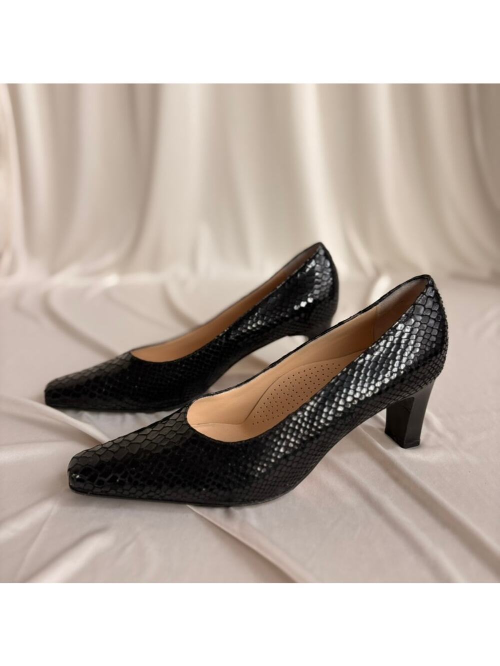 VALLEVERDE Snakeskin Pumps - Black, Block Heel, Made in Italy, EU 38.5 / US 7.5